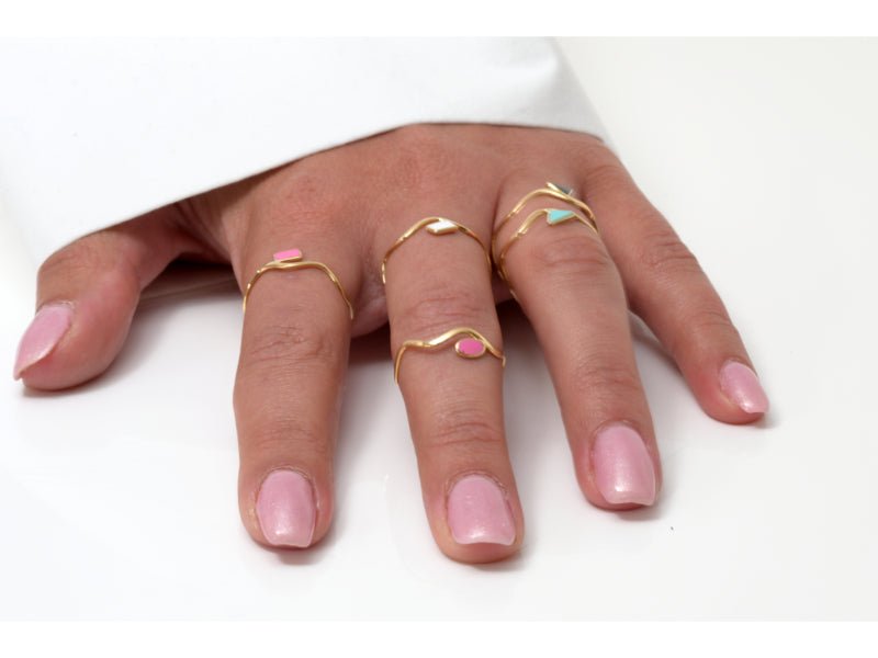 Zigzag Shaped Colored Rings - JULA JEWELRY