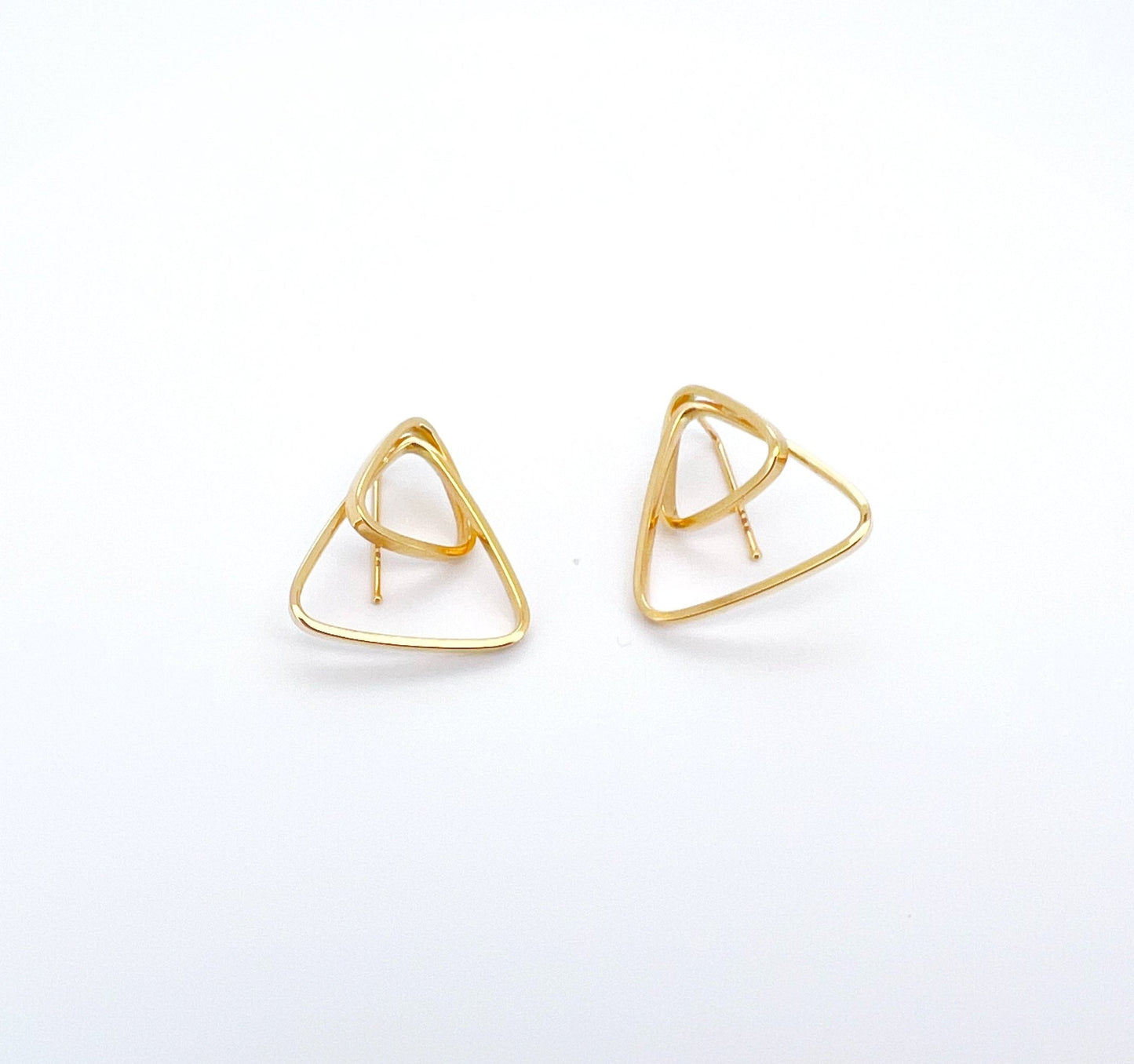 Curved Triangle Earrings - JULA JEWELRY